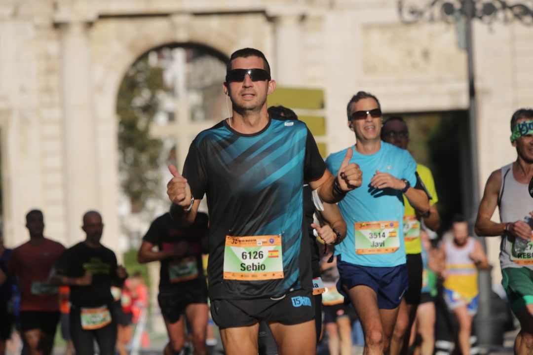 FOTOS | Búscate en el Medio Maratón Valencia 2021