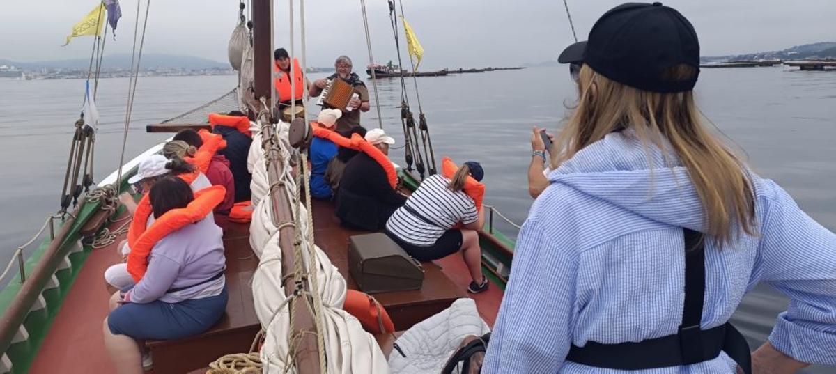 Actuación de Xavier Blanco a bordo del galeón. | FDV