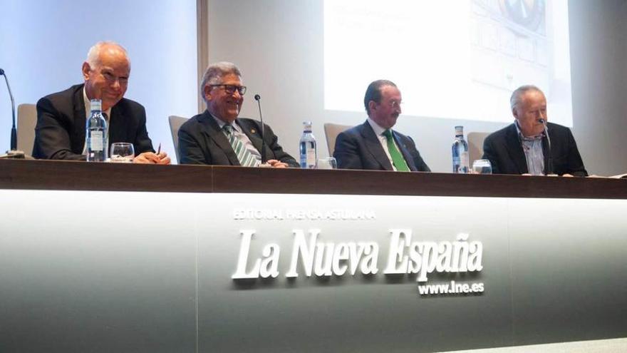 De izquierda a derecha, Ignacio Riesgo, Juan López Arranz, Alejandro Braña y Arturo Cortina.