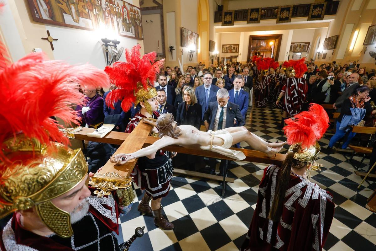 El Cabanyal vive con solemnidad el Miércoles Santo del Prendimiento y la Lanzada