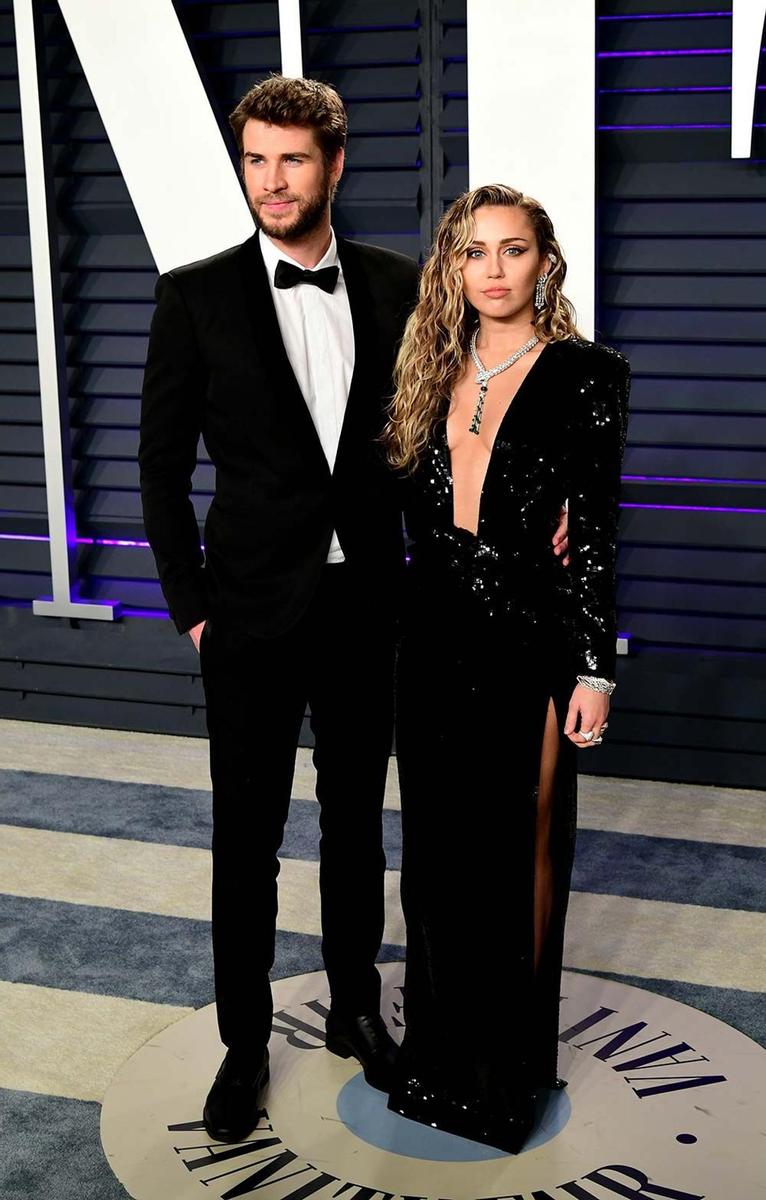 Liam Hemsworth y Miley Cyryus, en la fiesta Vanity Fair post Oscars 2019