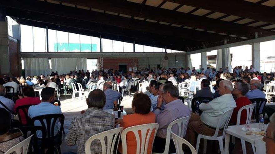 Adamuz rinde homenaje al cantaor flamenco Diego Ayllón