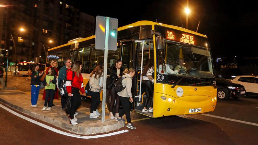 Huelga de los autobuses de pedanías en Murcia a partir del 30 de diciembre