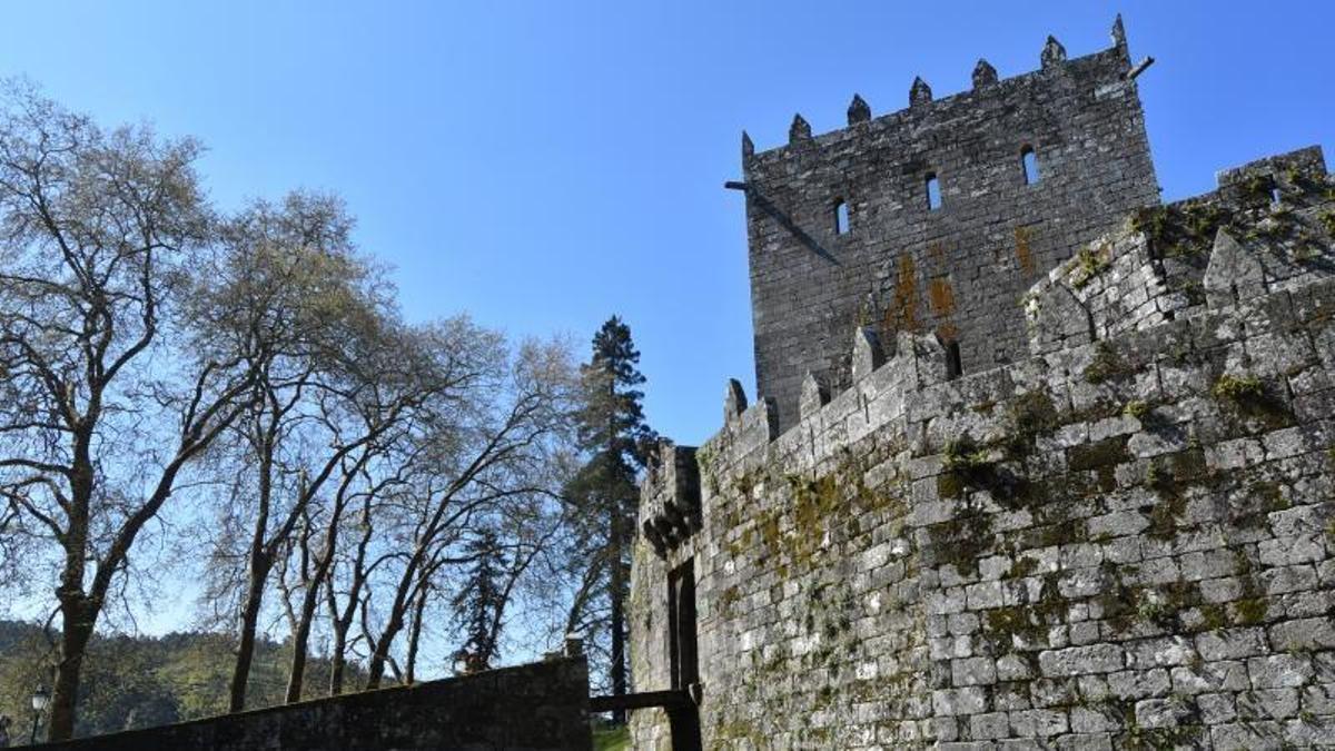 Vista del castillo de Soutomaior.