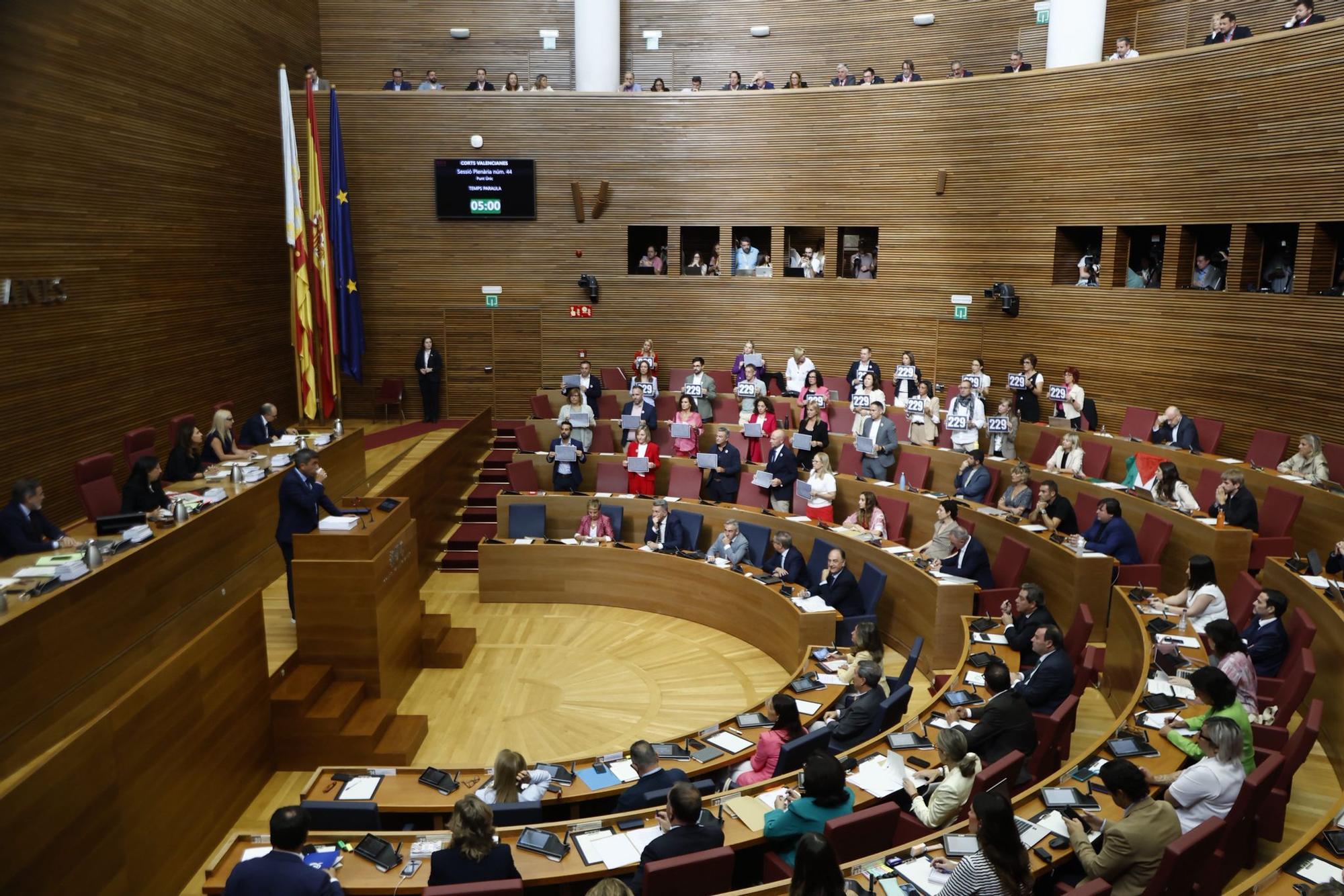 El Debate de Política General en las Corts, en imágenes
