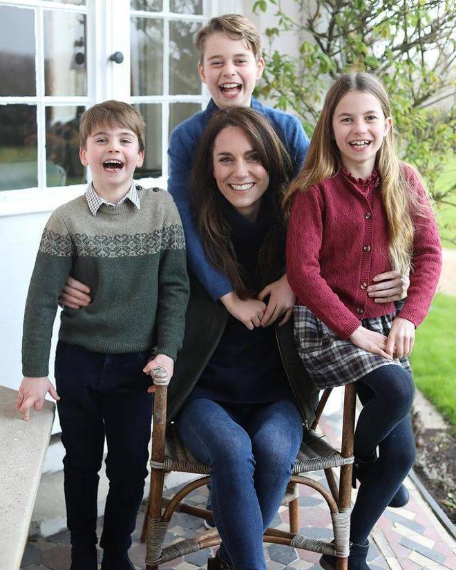 Kate Middleton reaparece con sus hijos tras su operación