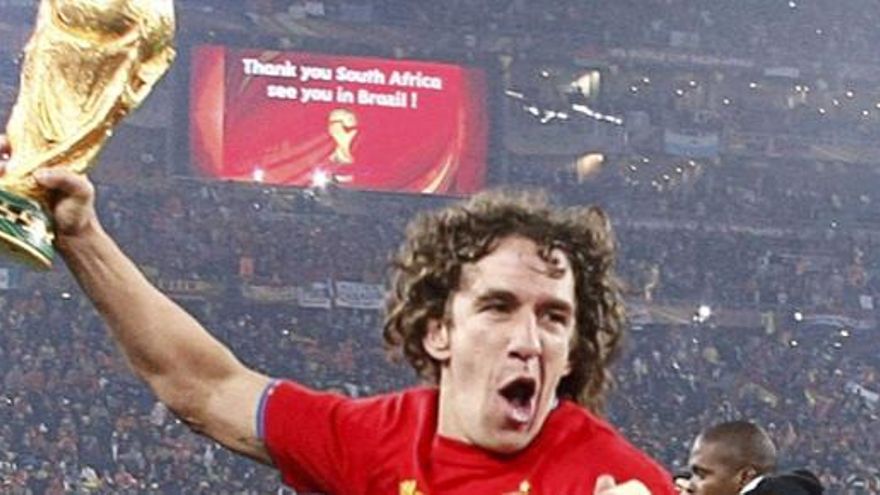 Puyol seguirá en la selección hasta la Eurocopa