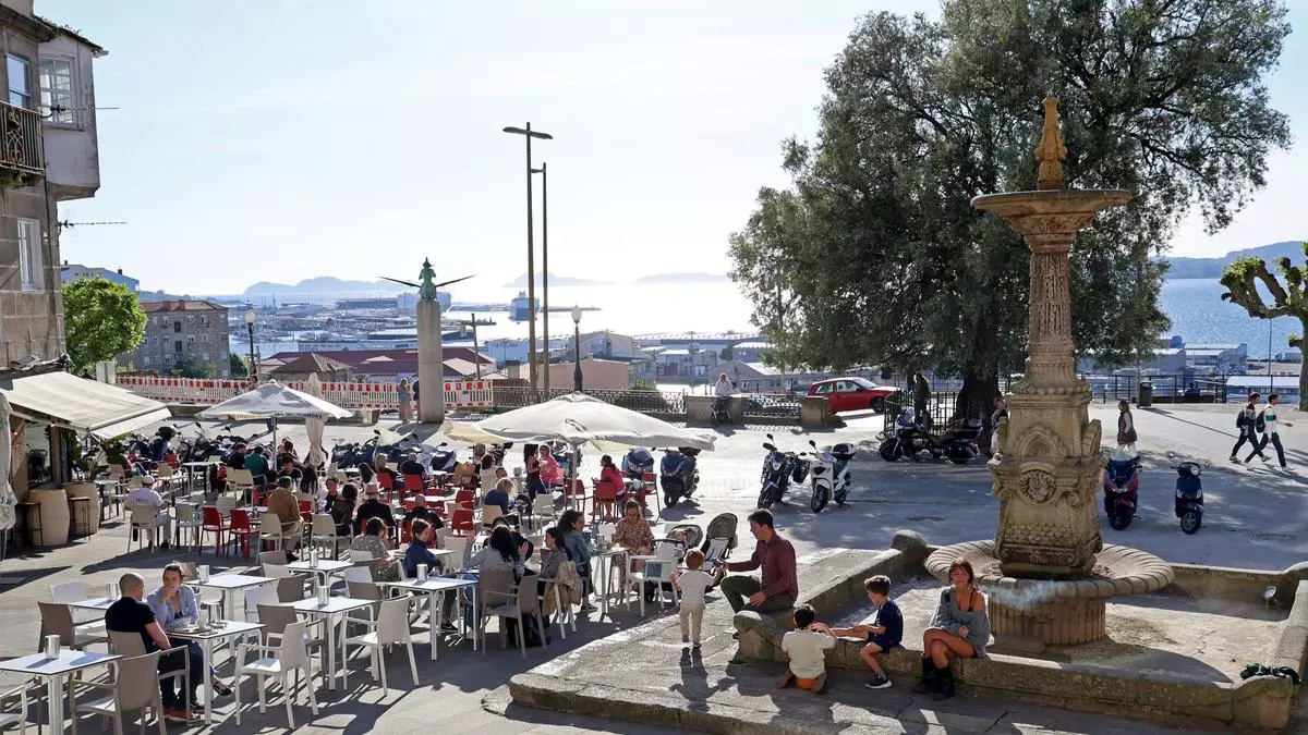 El Paseo de Alfonso acoge el sábado la tercera edición de «A nosa memoria», un homenaje a Rubén Berto Covelo