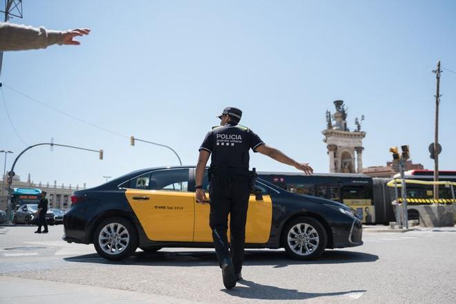 Dispositivo especial de la Guardia Urbana por el eclipse en Barcelona: estos serán los puntos con más vigilancia