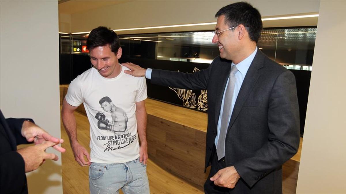 Messi y Bartomeu, en las instalaciones del Barça