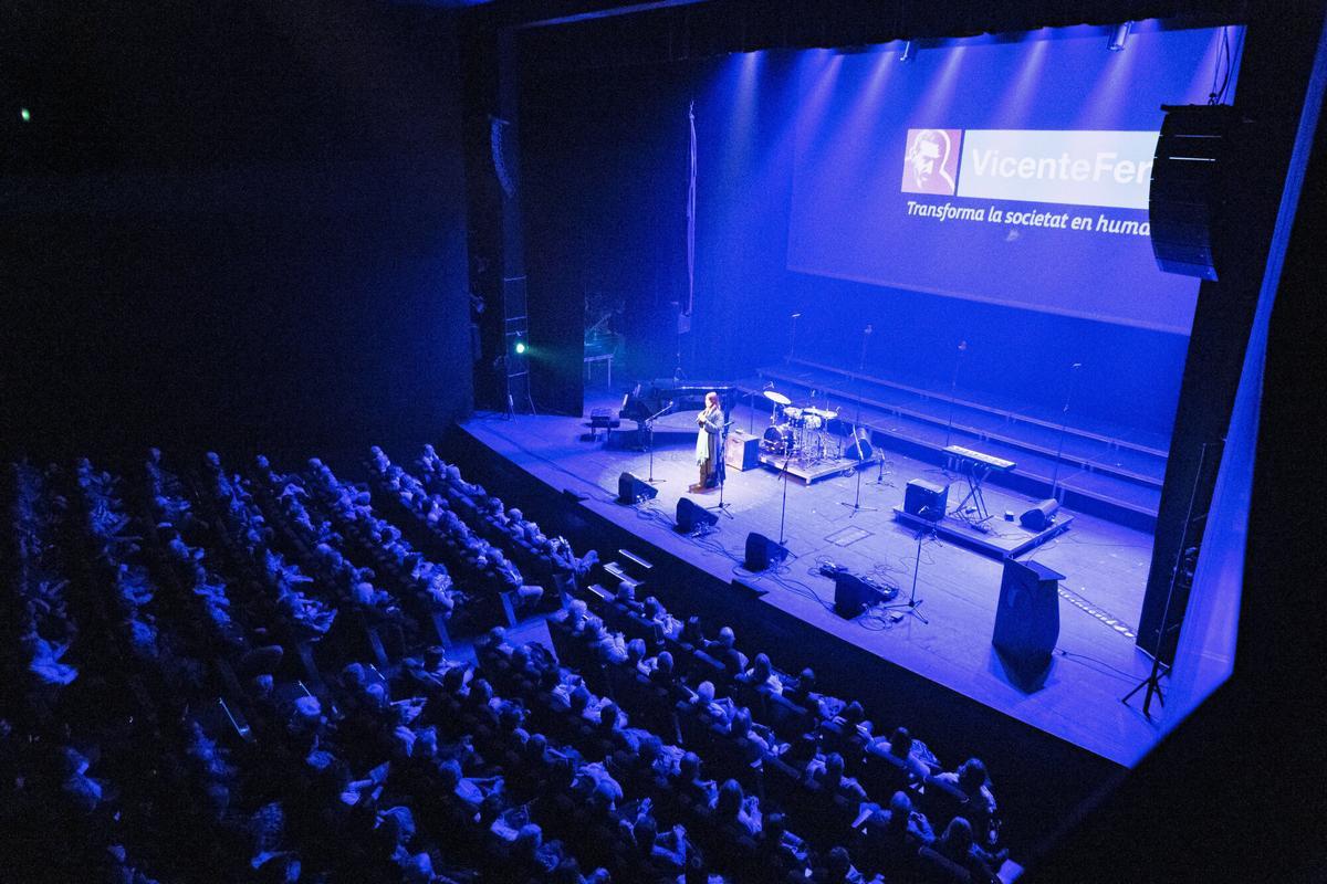 Les millors imatges del concert solidari “Música per canviar el món”