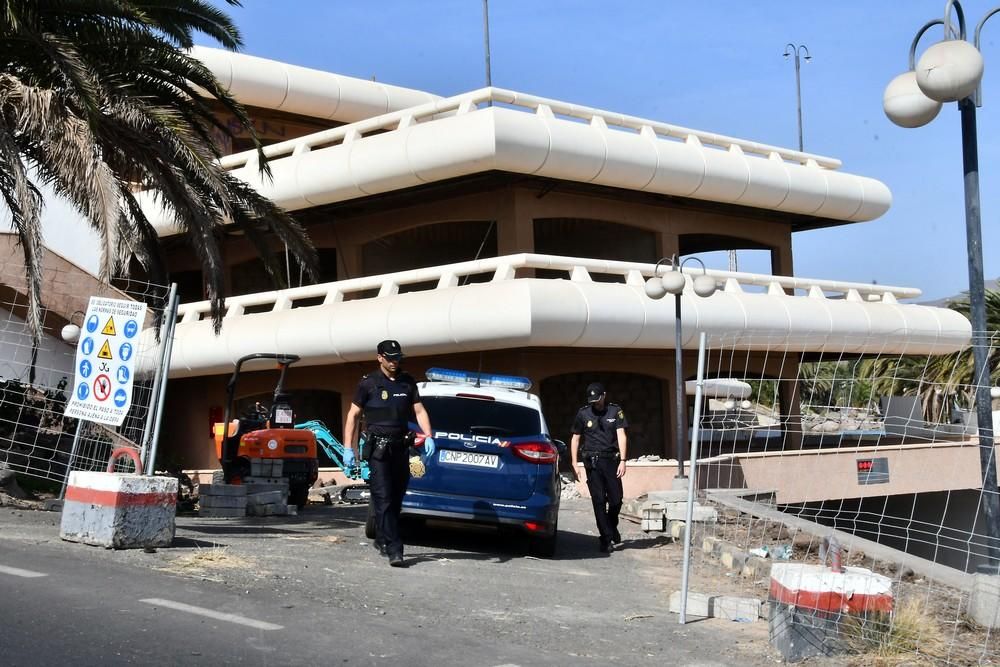 Hallan un cadáver en un centro comercial de Maspalomas.