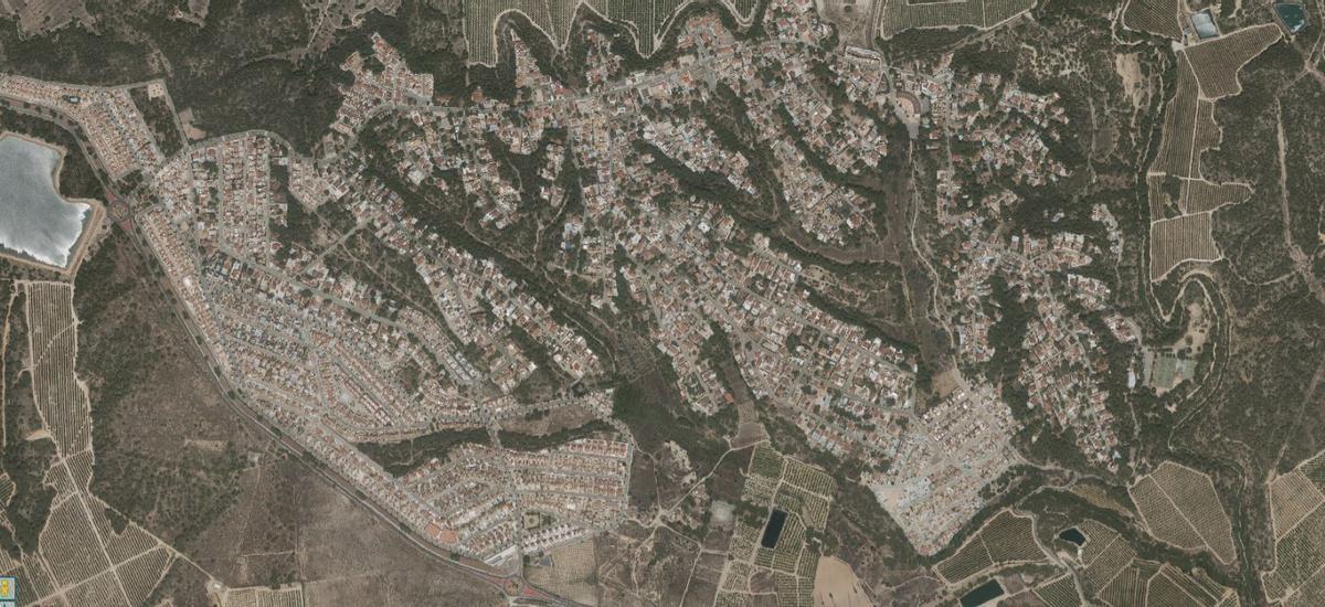 Vista aérea de Pinar de Campoverde con miles de viviendas en la zona noroeste del término pilareño