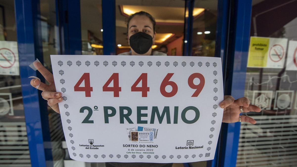 Una administración de Meicende vende diez décimos del segundo premio del sorteo del Niño