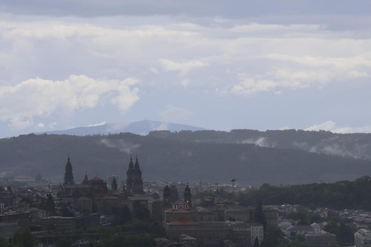Galicia continuará este fin de semana con tiempo inestable que dejará chubascos y tormentas en buena parte del territorio