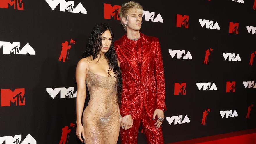 Megan Fox y Machine Gun Kelly.