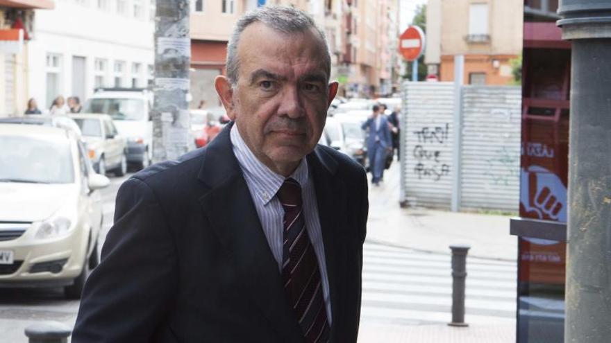 El exdirector de la CAM López Abad niega trato de favor a Zaplana en la concesión de un préstamo