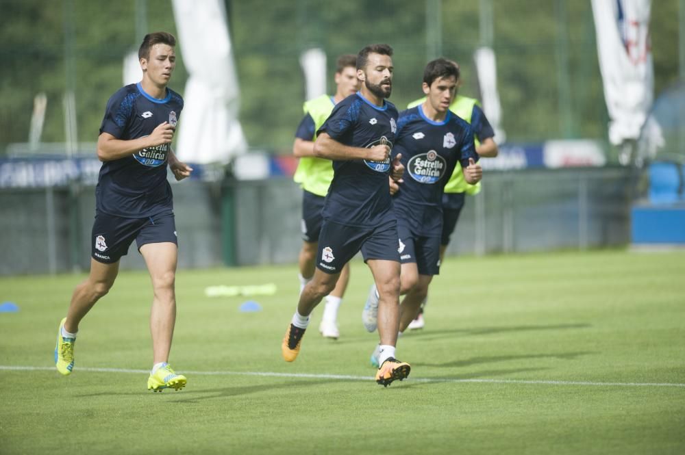 Fayçal Fajr ha retrasado su vuelta a los entrenamientos después de las vacaciones.