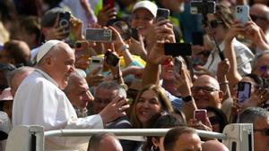 El papa dijo que ya hay mucha mariconería en los seminarios, según medios italianos