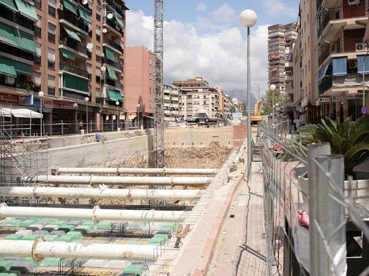 Estado de las obras del parking de Tomás Ortuño, con otras 500 plazas y que en un futuro podría enlazar con el de Jaime I