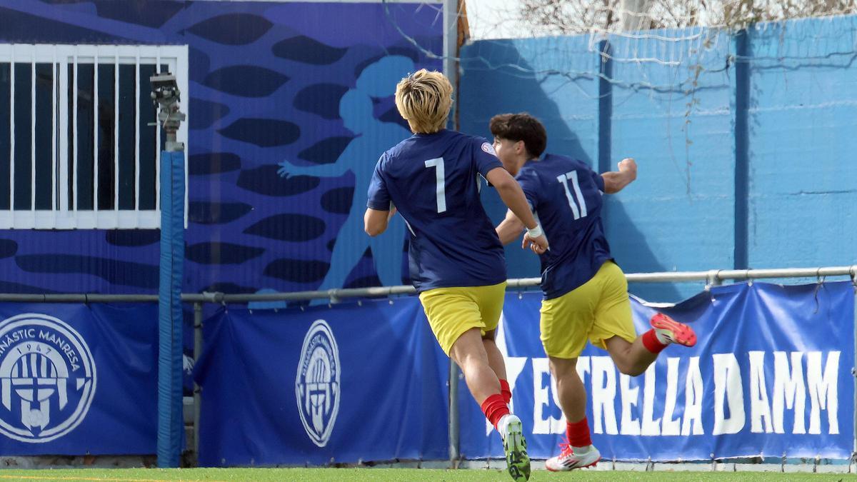 Wiltbank i Martín celebren un dels gols del Gimnàstic