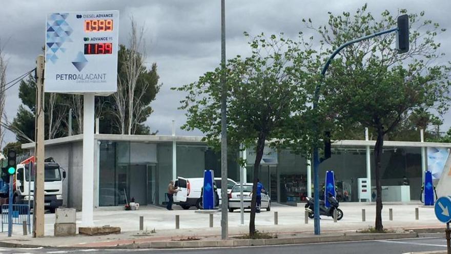 Imagen de la gasolinera que ha abierto sin licencia