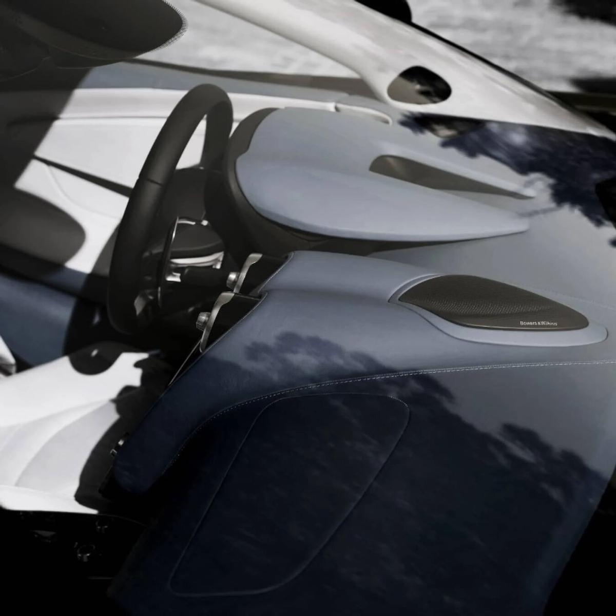 Altavoces Bowers & Wilkins en el McLaren