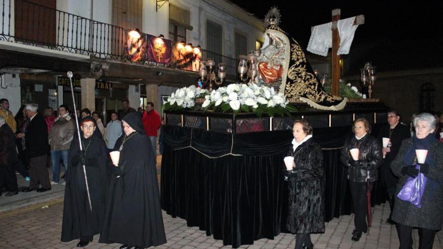 Procesión de la Virgen de los Dolores en Fuentesaúco