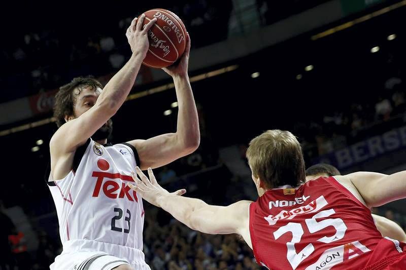 Fotogalería del partido de cuartos de la Copa entre el CAI  y el Madrid