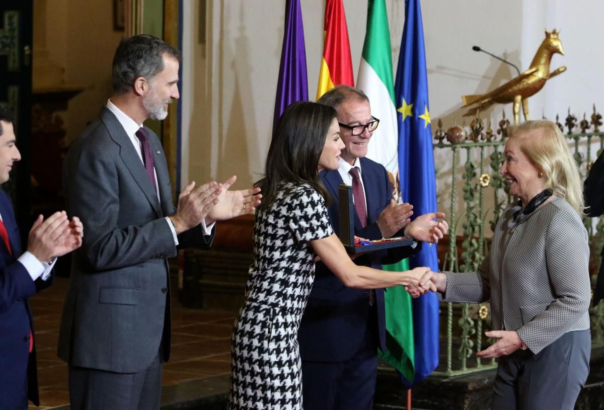 Los Reyes entregan las Medallas de las Bellas Artes en Córdoba