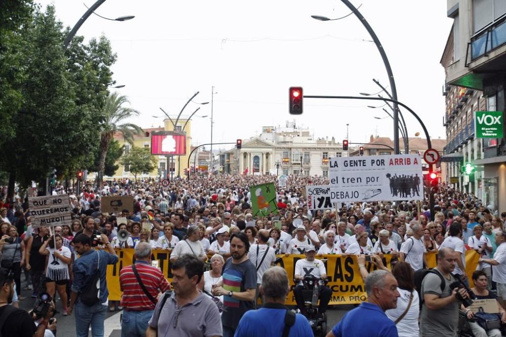 La gran manifestación por el soterramiento. 30 de septiembre