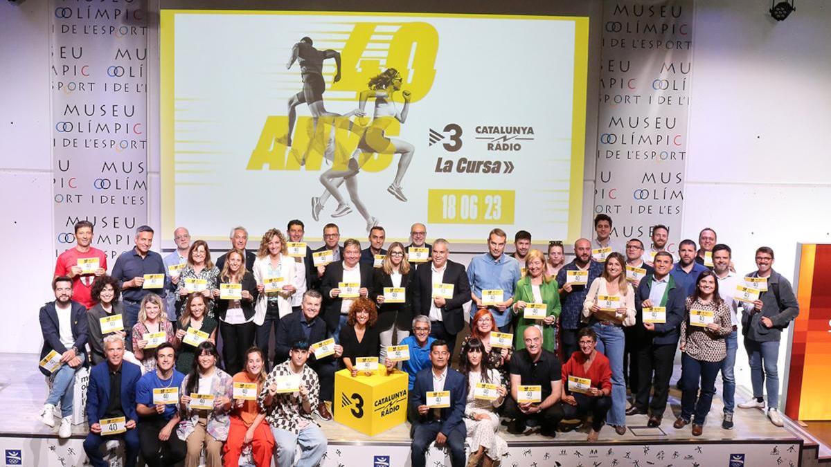 Personas destacadas de TV3 y Catalunya Ràdio promocionando La Cursa