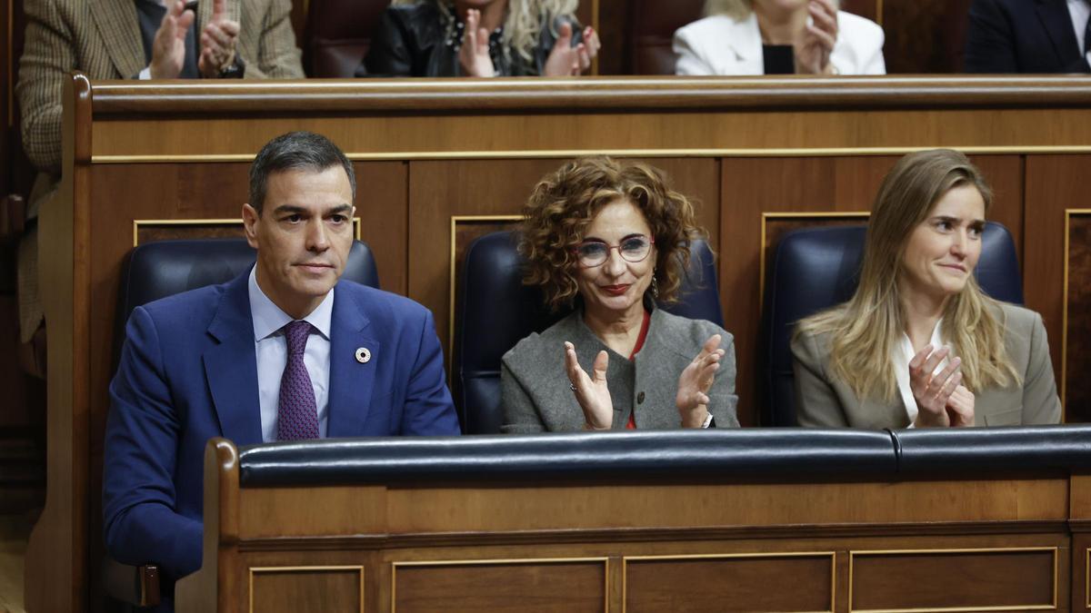 Sánchez responde a Feijóo: "No soy yo quien dijo que el Constitucional era el cáncer de nuestro país, fueron ustedes"