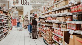 Baleares vigilará que supermercados e hípers bajan el IVA de los alimentos