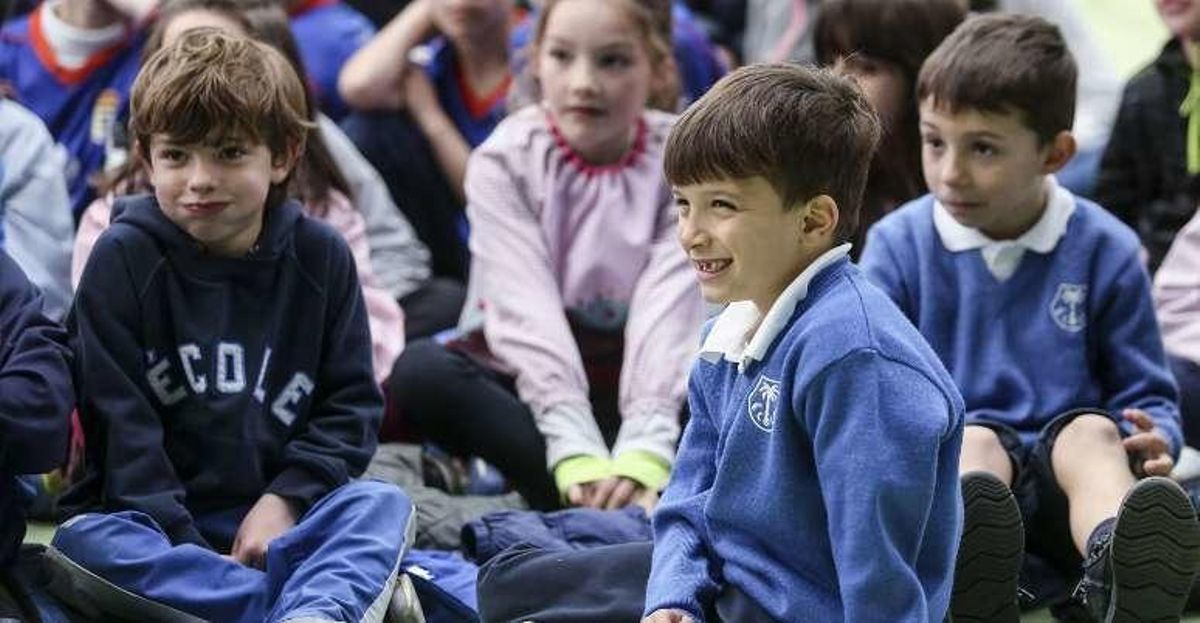 Fabbrini y Viti, oviedismo en el colegio Ecole