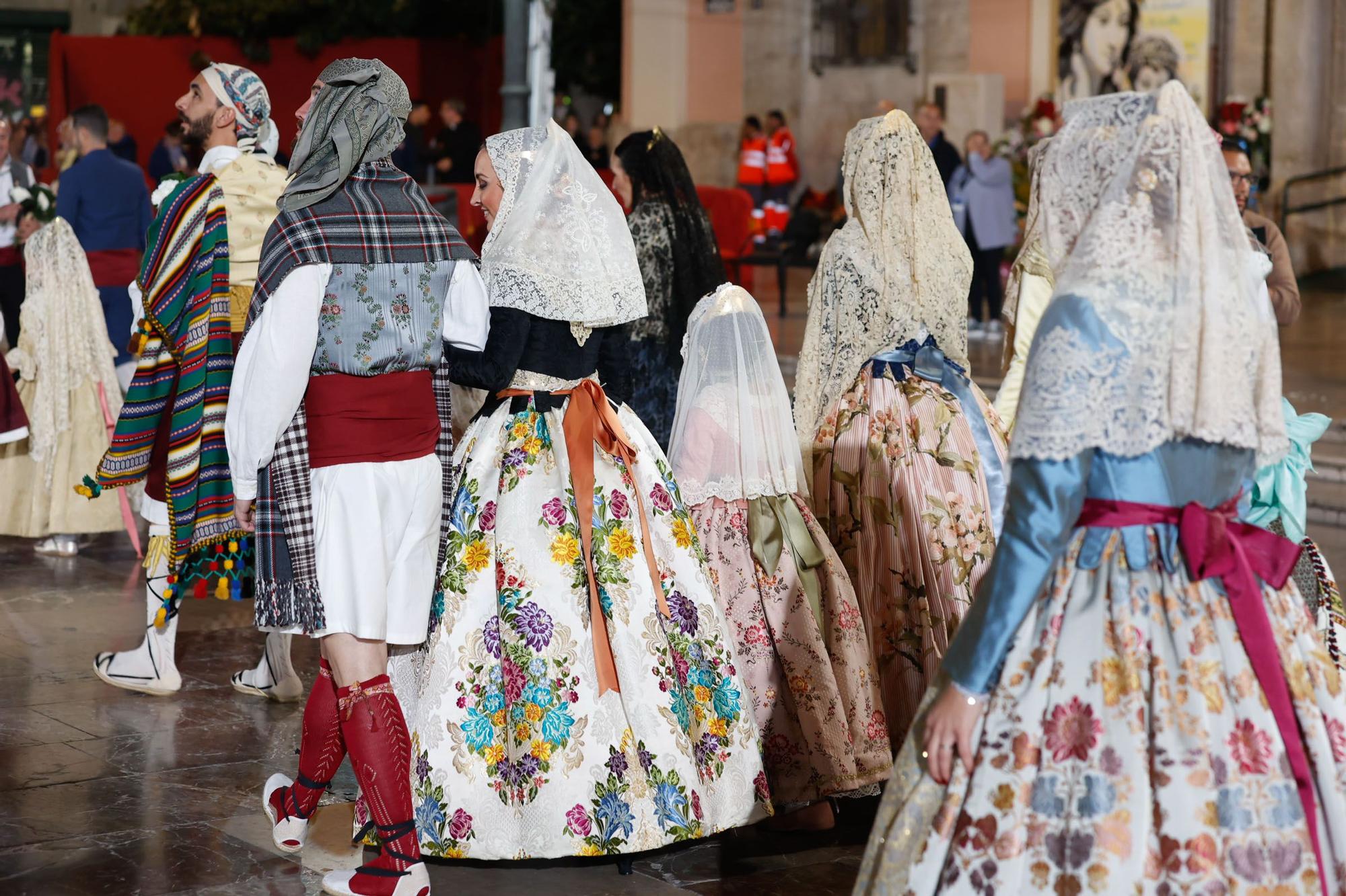 Búscate en el primer día de la Ofrenda en la calle de la Paz entre las 21 y las 22 horas