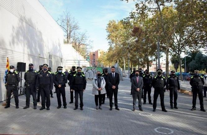 Presentación de los 12 nuevos agentes de la Guardia Urbana de Badalona.