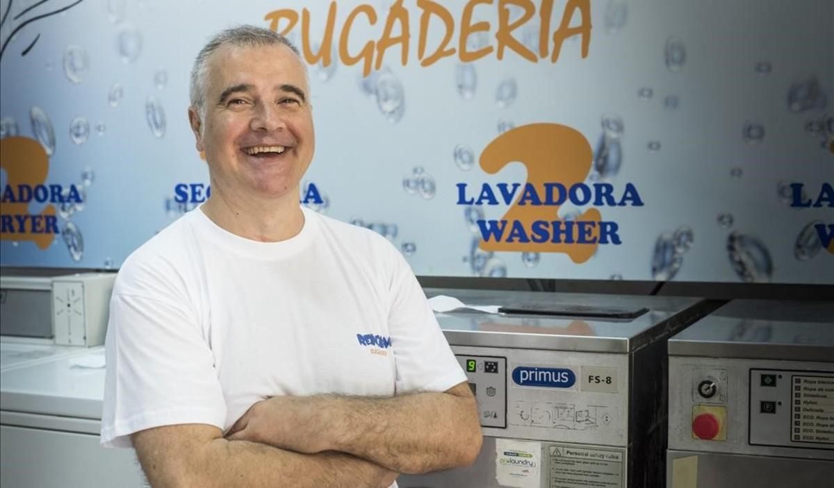 zentauroepp43879939 barcelona  21 06 18  rafael miras en su negocio de lavander 180629113129