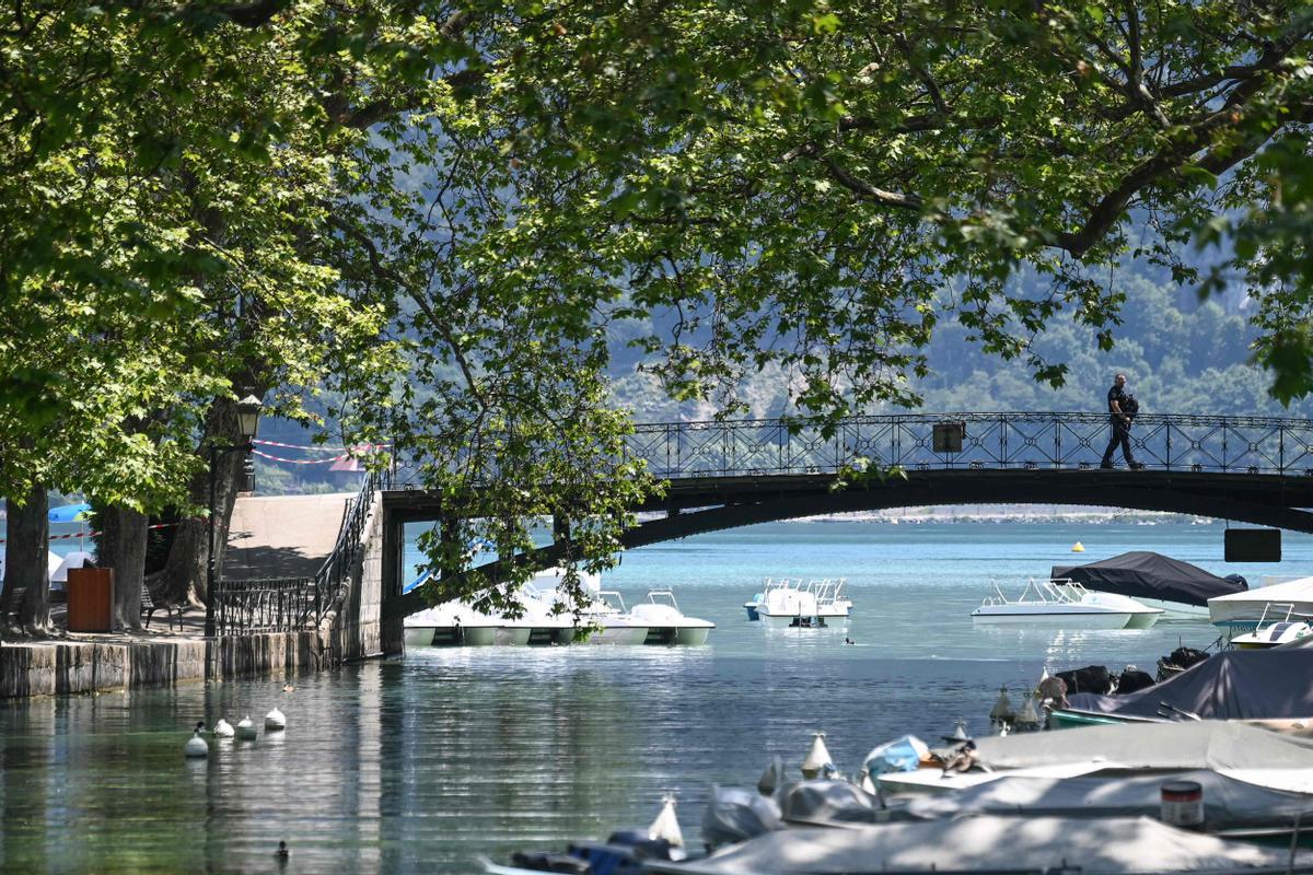 Ataque con cuchillo en un parque infantil en Annecy (Francia)