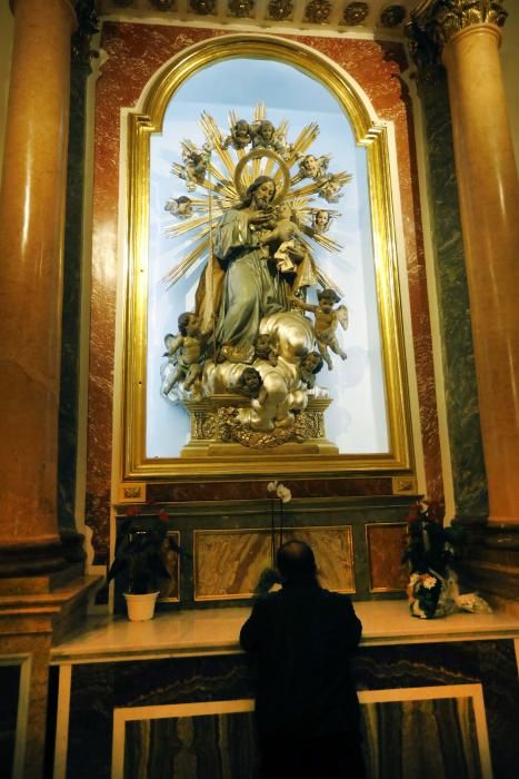 La Basílica de la Virgen de los Desamparados, el templo de los 350 años