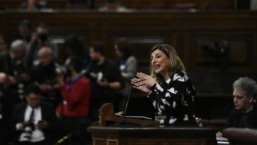 Yolanda Díaz esta mañana en el debate del Congreso. // Óscar del Pozo