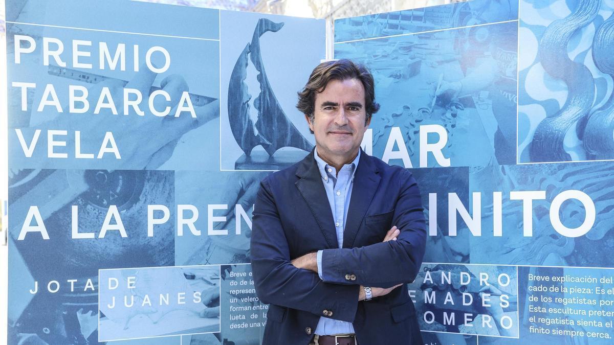Miguel López