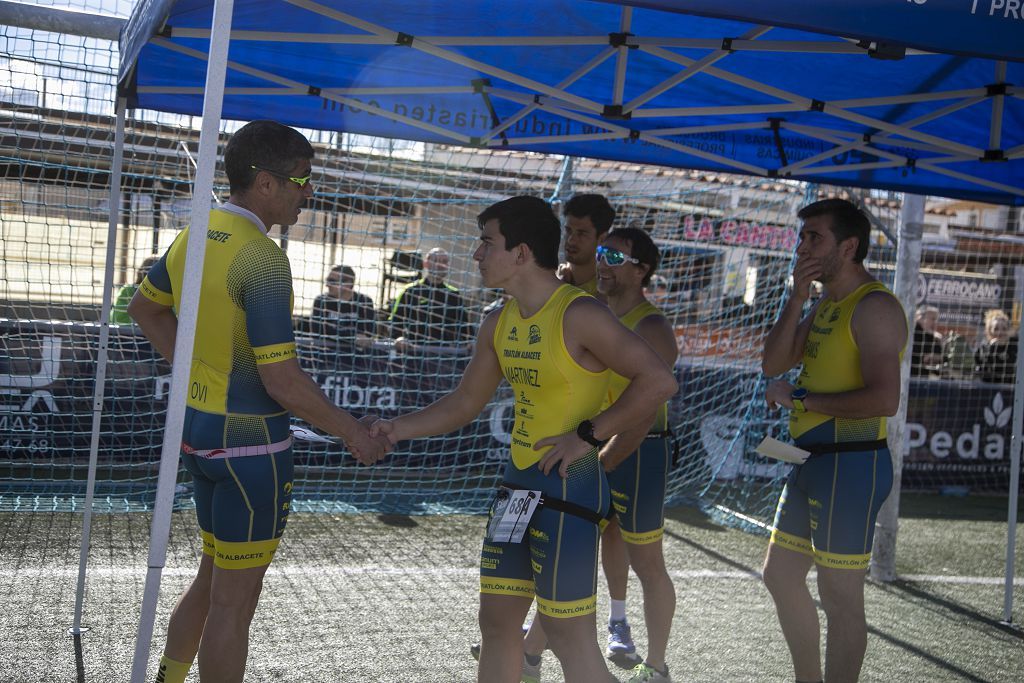 Duatlón en el campo de fútbol de Archena