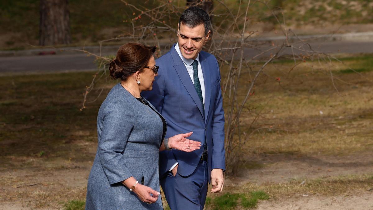 Pedro Sánchez y Xiomara Castro.