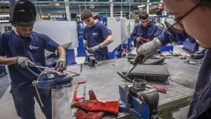 Alumnos de FP en la Escuela Industrial de Barcelona.