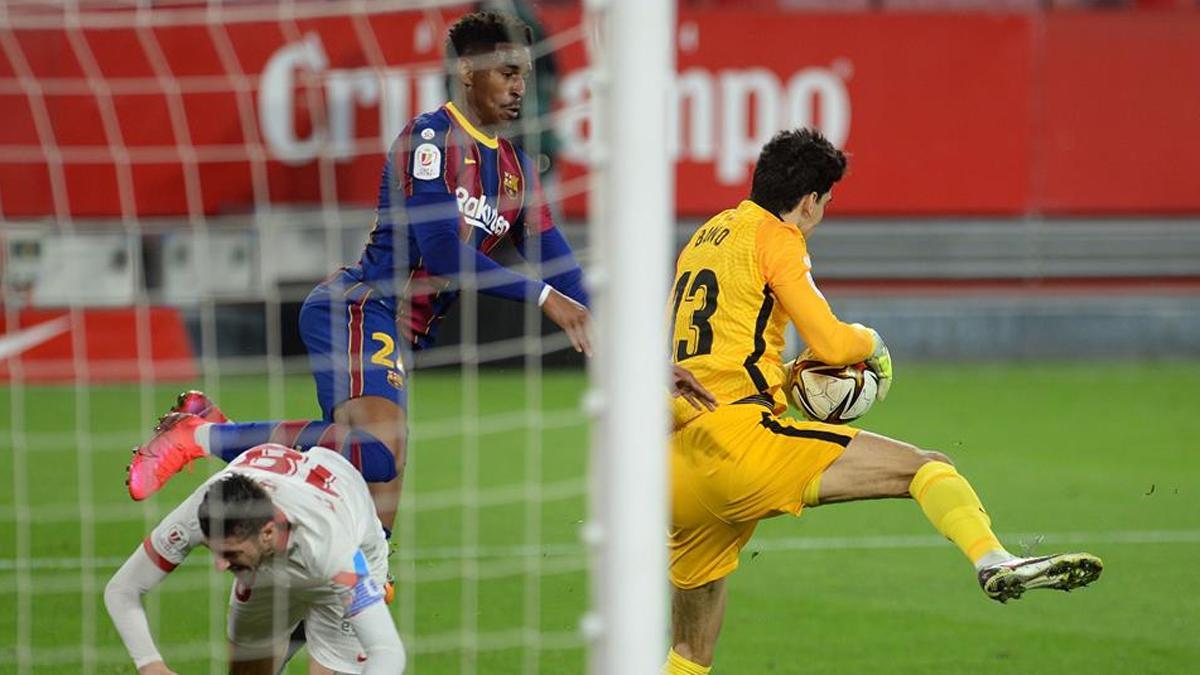 El partidazo de Bono ante el Barça