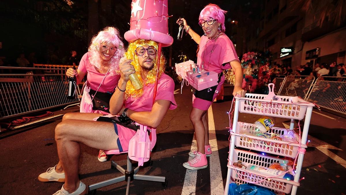 Un momento de la Cabalgata anunciadora del Carnaval de junio.