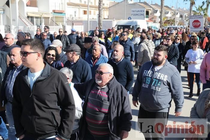 Los Alcázares se echa a la calle para exigir soluciones a las inundaciones