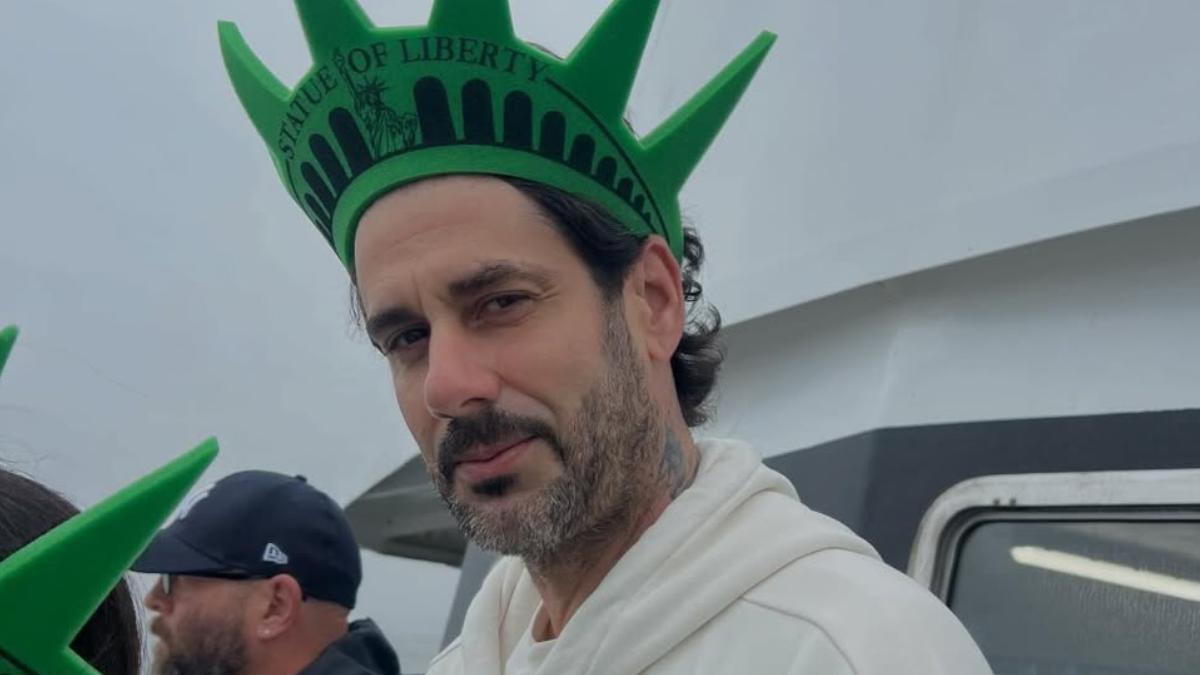 Así ha sido la bonita felicitación que ha recibido Melendi de su hija Carlota