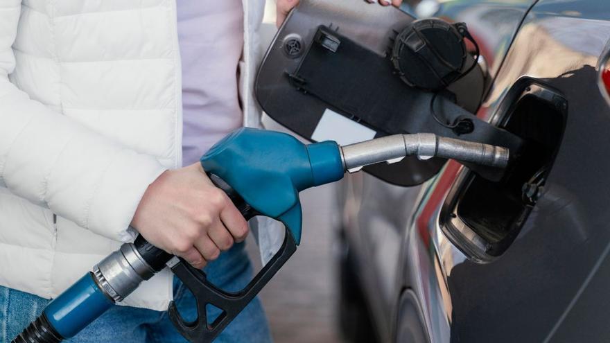 Nueva alerta por el precio del combustible: “Podría costar más de 2,80 euros por litro”